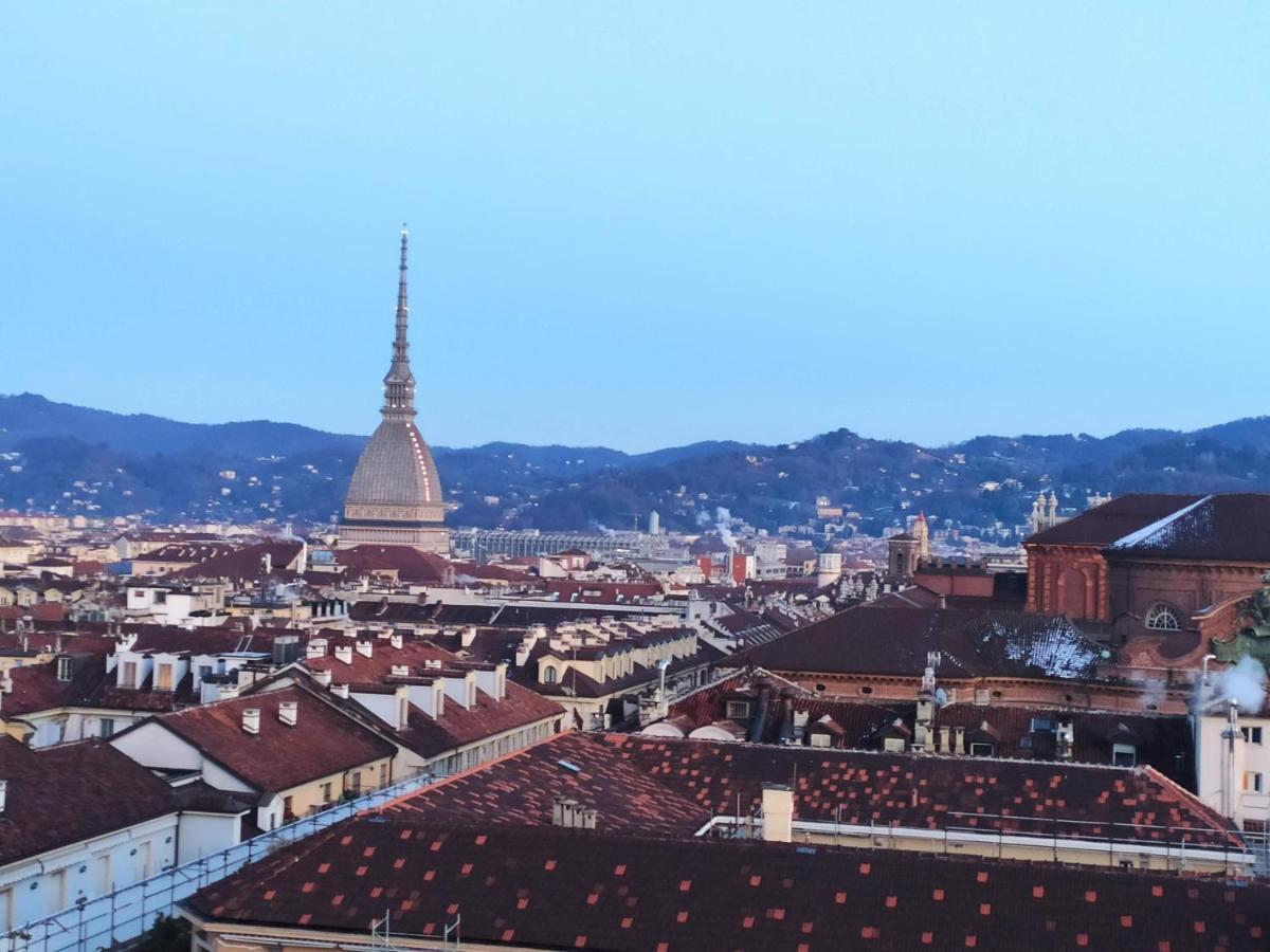 Domus Nova - Una Finestra Sui Tetti Turin Ngoại thất bức ảnh